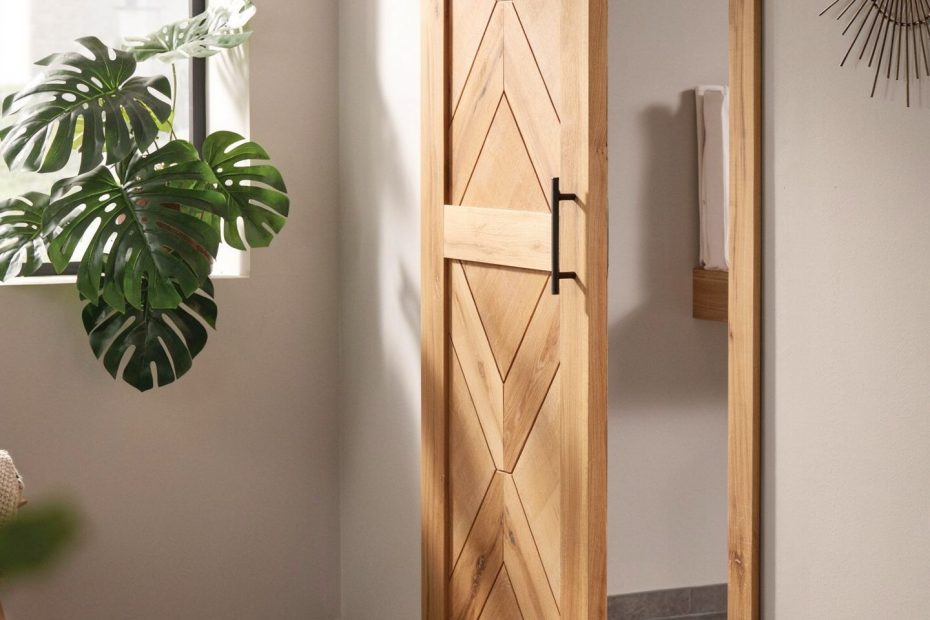 Modern Sliding Door Ideas for Small Bathrooms | Space-Saving Bathroom Decor