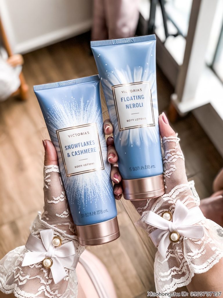 Luxury Body Lotion for Women: Snowflakes & Cashmere Floating Neroli